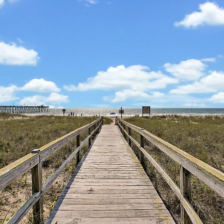 Admiral'S Quarters Motel Kure Beach Bagian luar foto